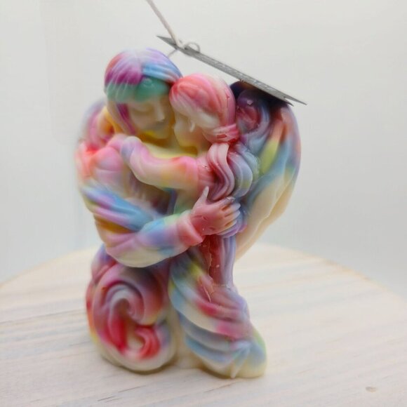 Handpoured ✦ Mother’s Embrace Candle ✦ Pastel Soy Wax Sculpted Maternal Love NWT - Picture 5 of 8